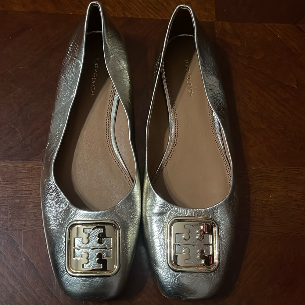 Tory Burch flats